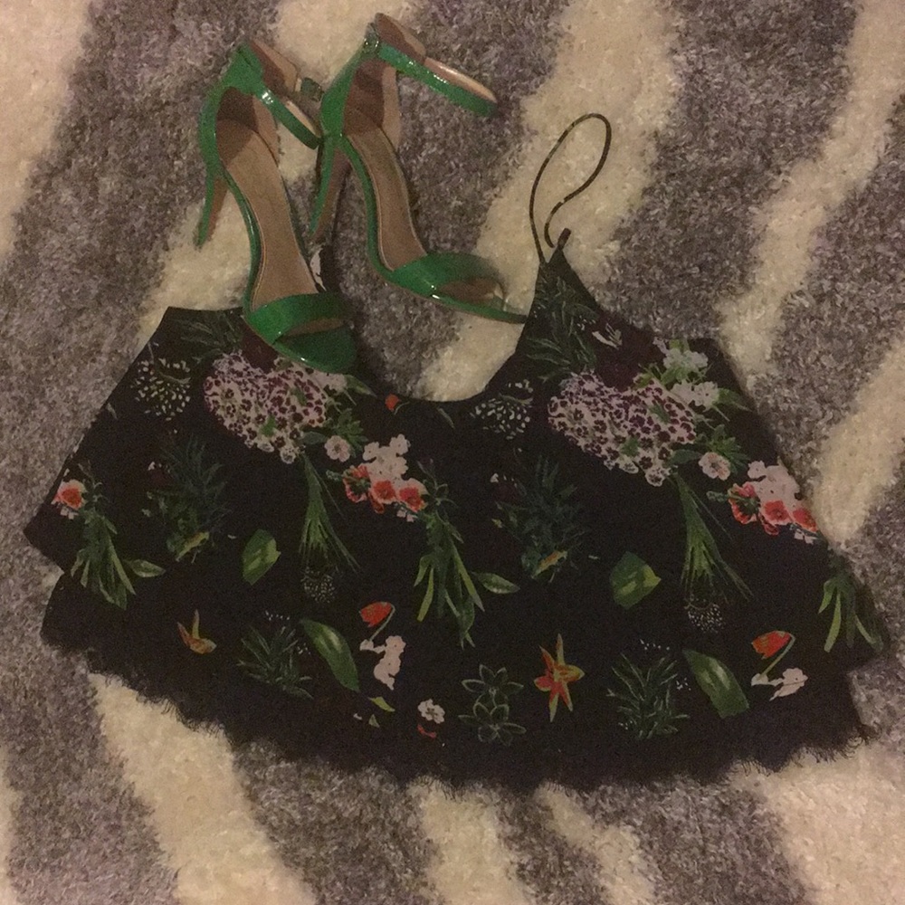 Floral top with lace detail